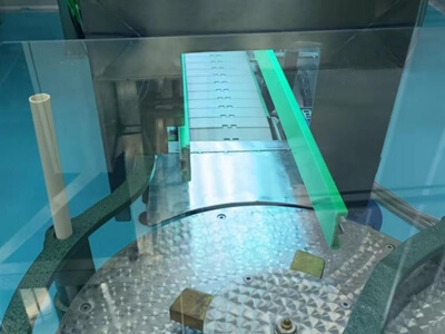 如何解決灌裝中的細菌問題？防爆紫外線滅菌燈助力灌裝線高效殺菌