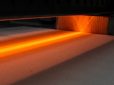 如何選擇焊接技術(shù)？紅外線焊接與激光焊接的深度對比！